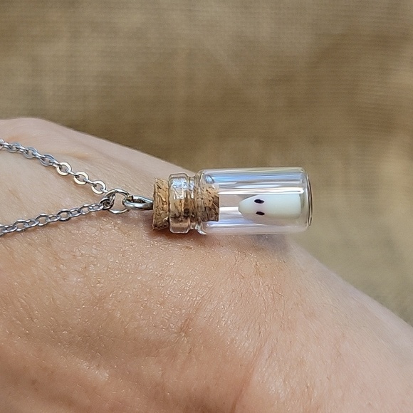 GLOWING GHOST IN A BOTTLE NECKLACE - Picture 1 of 5